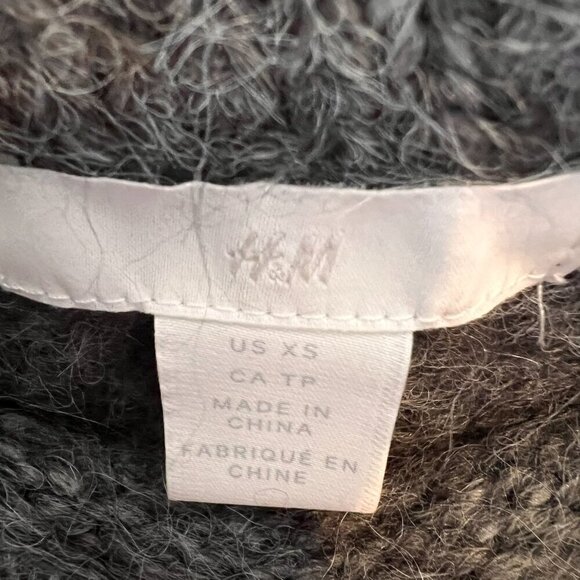 H&M Sweater Womens Size XS Gray Cowl Neck Alpaca Blend Long Sleeve Natural - Picture 2 of 14